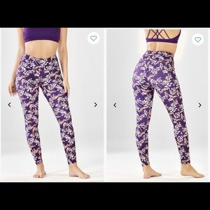 Fabletics NWT High-Waisted PowerHold Legging Small